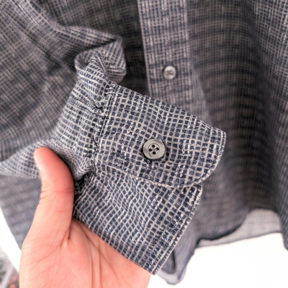 Chaps Ralph Lauren Men's Long Sleeves Shirt - Medium, 100% Cotton, Grid Pattern - Picture 5 of 7